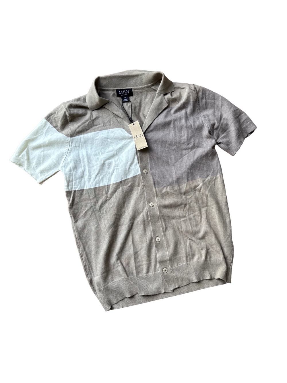Boohoo Short-Sleeve Button Shirt in Taupe and White